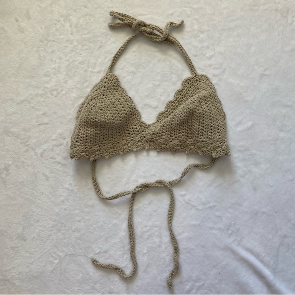 Beige crochet triangle top size small - Picture 4 of 5